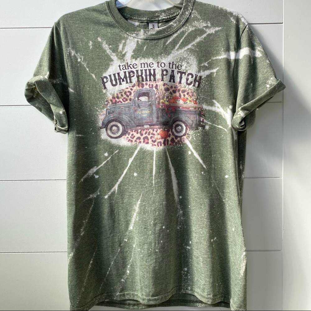 Pumpkin truck fall tie dyed leopard graphic tee - Picture 2 of 4